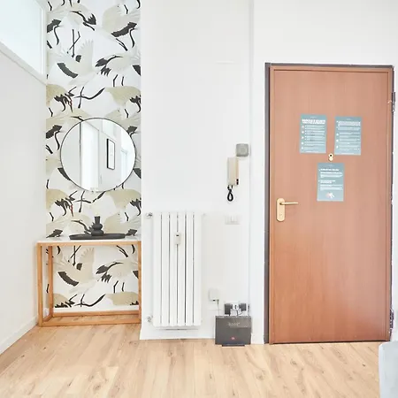 Spacious Flat Close To Fondazione Prada & Metro